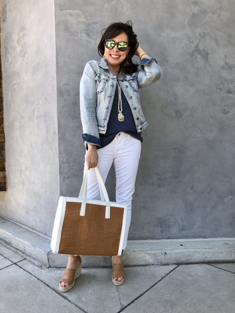 white jeans casual outfit