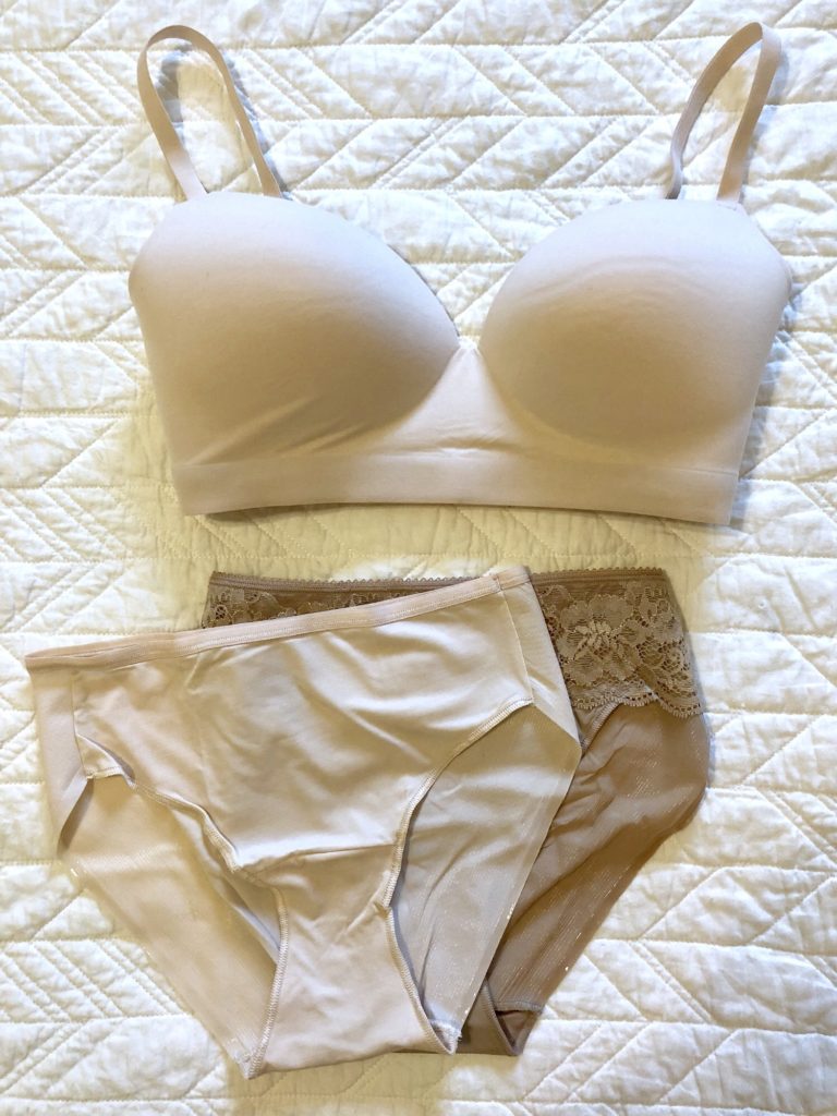 Soma 34B Warm Amber Enbliss Wireless Bra - Soft Tan for Sale in Hudson, OH  - OfferUp
