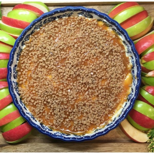Christmas Hand-Print Art, a Christmas Home Tour, and an Easy and Beautiful Christmas Dessert